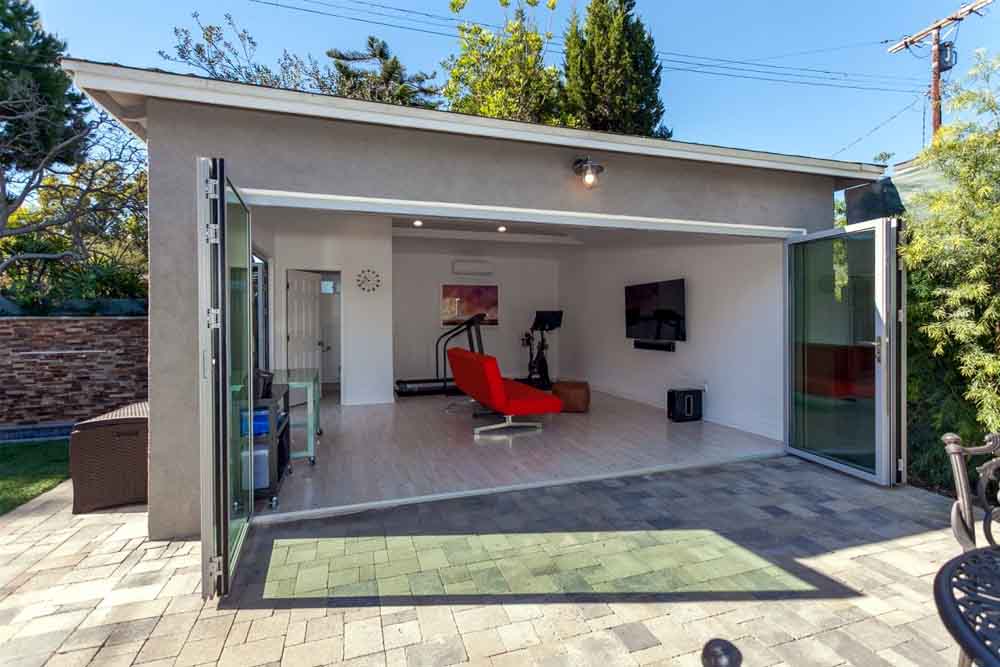 garage conversion cost per m2 in los angeles
