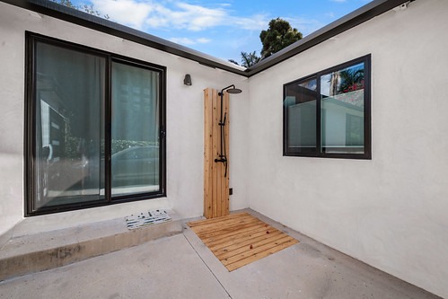 manhattan-beach-home-remodel-by-rndbuildersinc-image-49