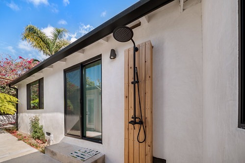 manhattan-beach-home-remodel-by-rndbuildersinc-image-50