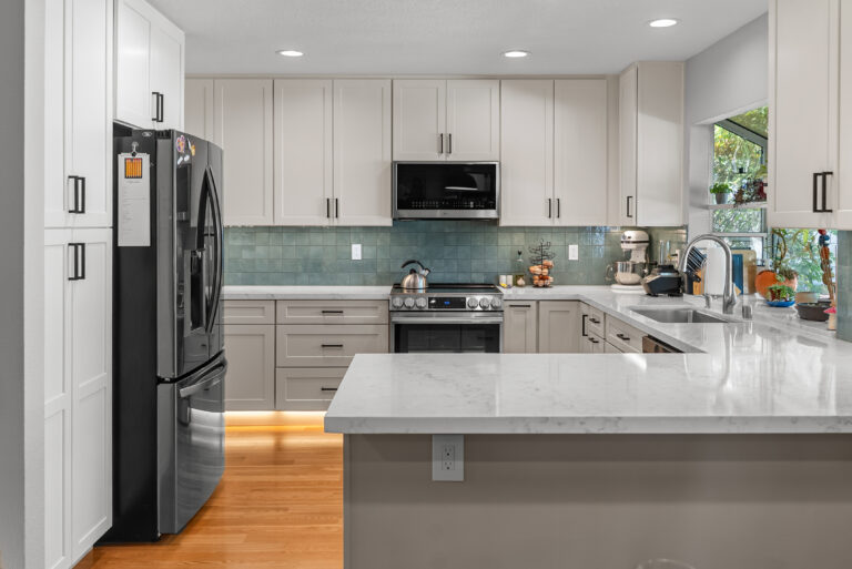 Thousand Oaks kitchen remodel: Peninsula with Pantry Cabinets and Refrigerator in Thousand Oaks by RnD Builders Inc